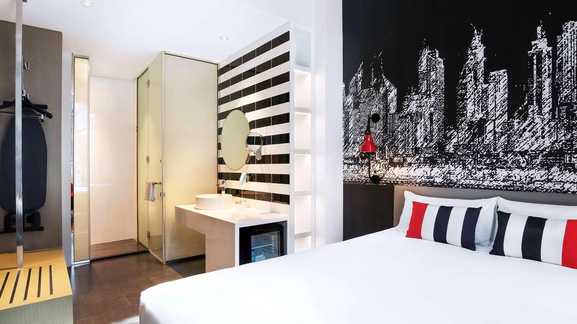 Ibis Styles Dubai Airport Hotel