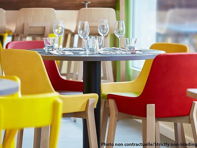 ***  Ibis Styles Dubai Airport Hotel United Arab Emirates